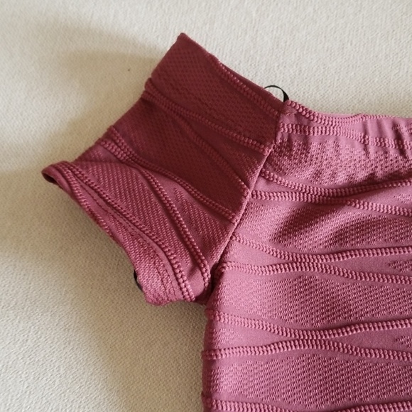 EUC Lovely Day Bodycon Dress - Picture 3 of 6